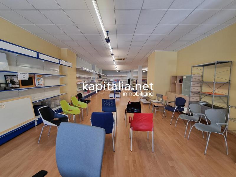 Foto c23e76a8-d109-4ebe-98bc-6f7fae8e5b9d. Lloguer local comercial a Sant Josep-Zona Hospital Ontinyent