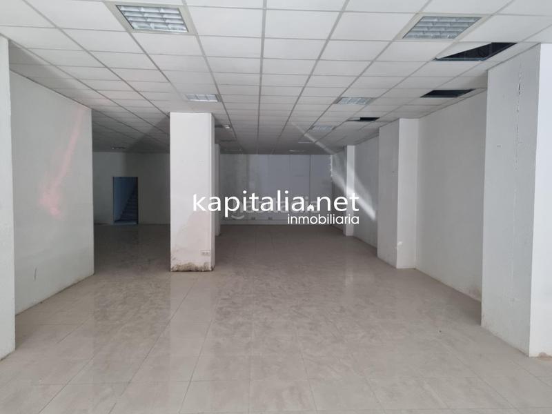 Foto 57cc0ce7-d80f-4ac3-93d4-d5bc3df8a2a5. Rent business premise in Sant Josep-Zona Hospital Ontinyent