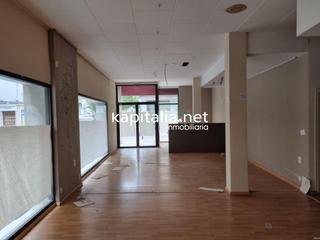 Affitto Locale commerciale in Sant Josep-Zona Hospital. Local en alquiler en ontinyent.
