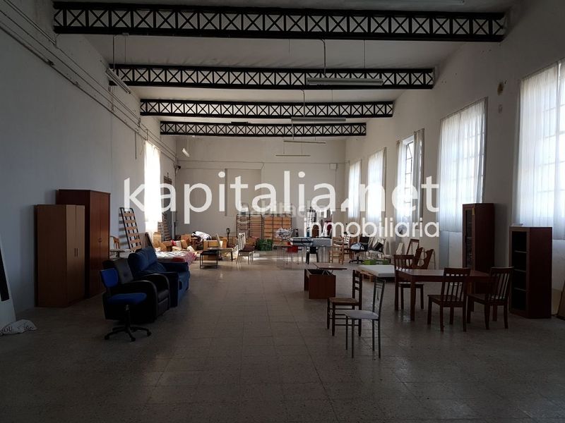 Foto 5a31a44a-2333-49ff-beaf-0042483a47d9. Local comercial a Bocairent