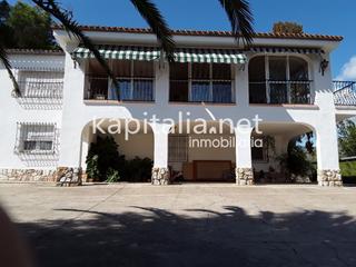 Xalet a El Pilar. Gran chalet en venta zona el pilar en ontinyent