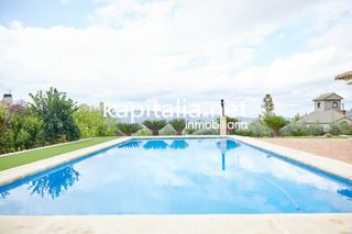Xalet a Sant Josep-Zona Hospital. Chalet a la venta en valencia