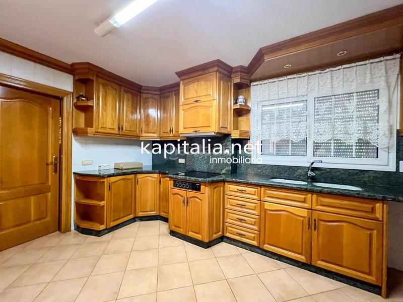 Foto c76a6446-18b6-42e5-adc9-3c7330b9d23e. Chalet con riscaldamento piscina in Massarojos Valencia