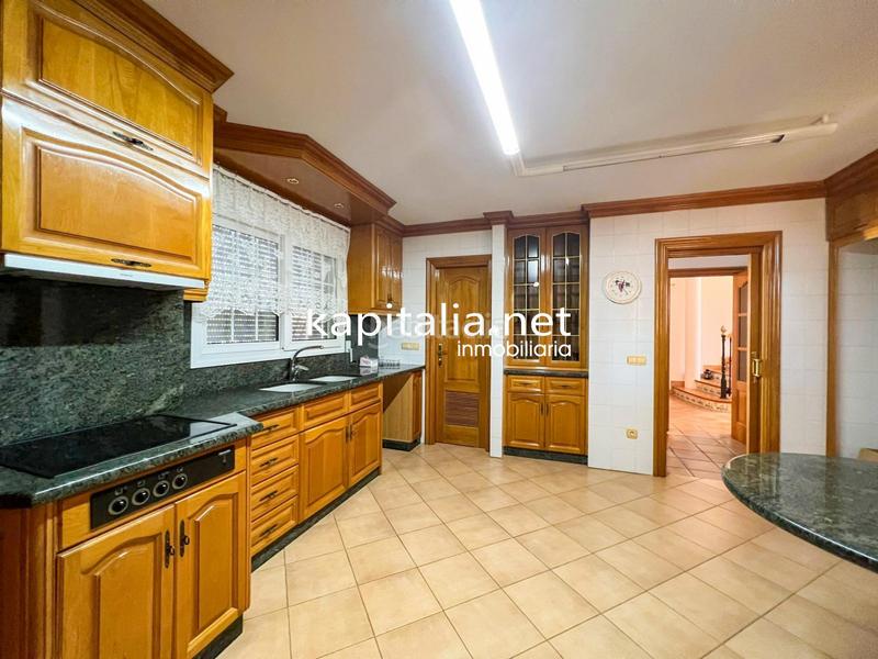 Foto f30a7e48-ca5a-44e2-b453-8c135dada3b8. Chalet con riscaldamento piscina in Massarojos Valencia