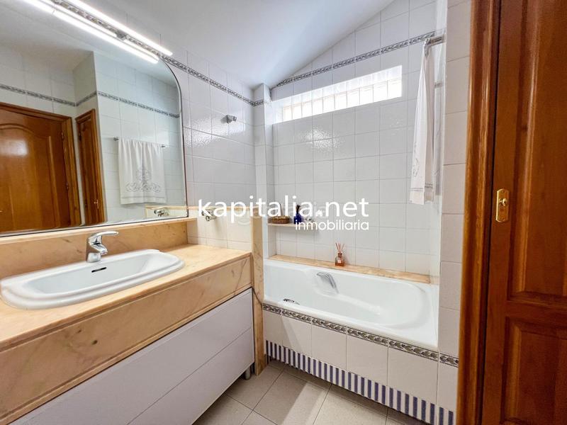 Foto fea26a84-ea6d-4be4-80cb-be11360e2489. Chalet con riscaldamento piscina in Massarojos Valencia