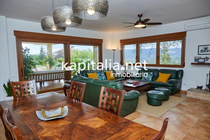 Foto 6a570271-509f-4dd5-be14-2e47924f9418. Chalet exclusivo chalet a la venta en Sant Josep-Zona Hospital Ontinyent