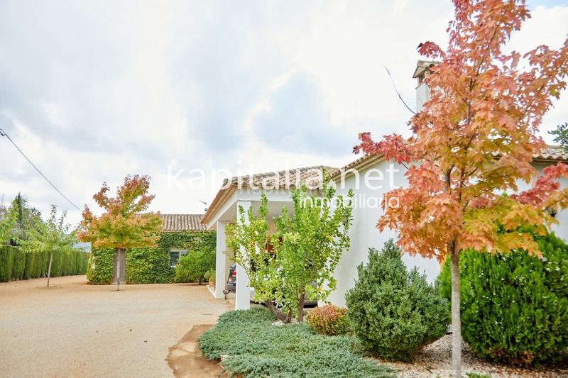 Foto 77da37ef-b1f4-48c6-ba96-c5ef085a01e1. Chalet exclusivo chalet a la venta en Sant Josep-Zona Hospital Ontinyent