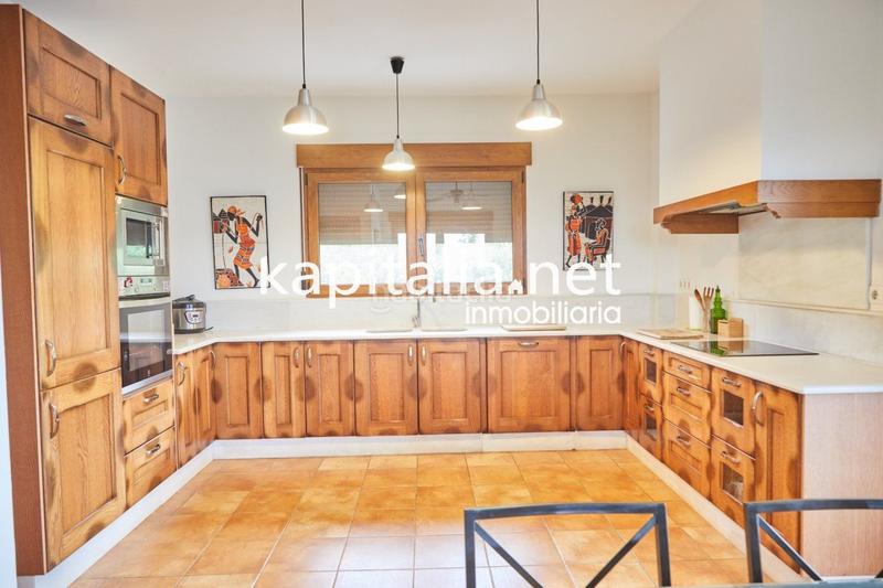 Foto 942cd7f2-edd9-48b1-955c-1d50746647c8. Chalet exclusivo chalet a la venta en Sant Josep-Zona Hospital Ontinyent