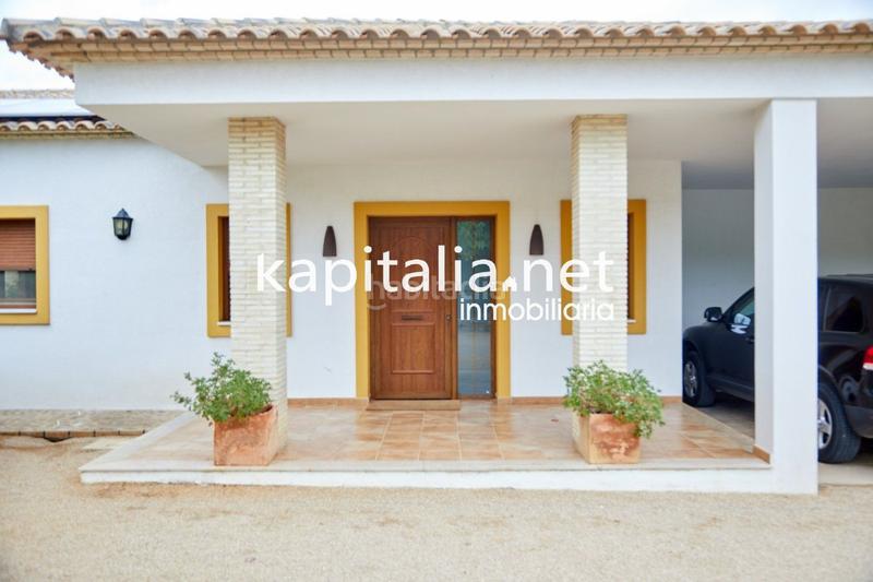 Foto 9ce8c614-27d8-44ed-8562-4b1a8feb2fea. Chalet exclusivo chalet a la venta en Sant Josep-Zona Hospital Ontinyent