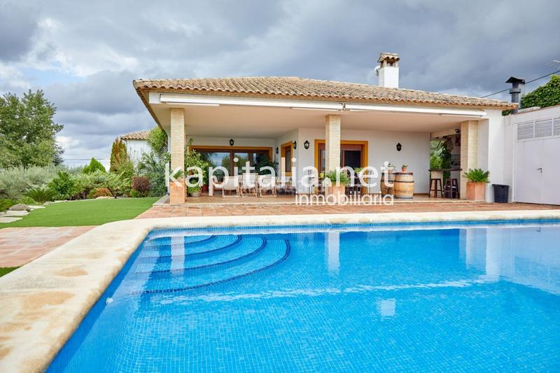 Foto c3a7b92f-7b21-4809-9944-31d374bb96b1. Chalet exclusivo chalet a la venta en Sant Josep-Zona Hospital Ontinyent