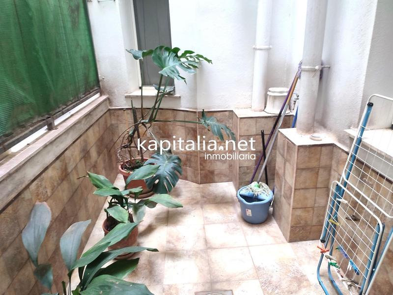 Foto d775bf7c-7dee-417f-bb2b-9f32e548965b. Piso interesante piso a la venta , ubicada en buena zona. en Albaida