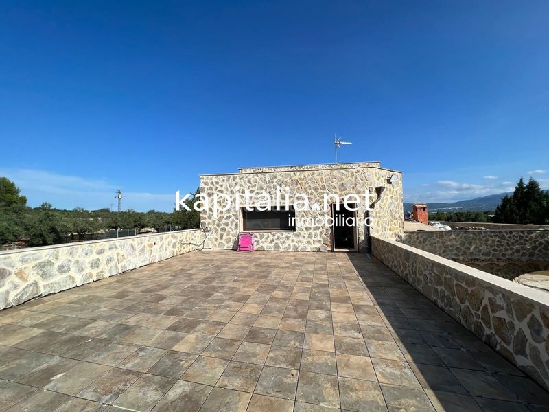 Foto 4e9ecaa8-32e6-49ab-9c26-77e262711022. Chalet espectacular chalet a la venta en olleria en Olleria (l´)