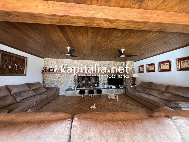 Foto faa992f3-e6b3-4331-a0e7-de23f252c182. Chalet espectacular chalet a la venta en olleria en Olleria (l´)