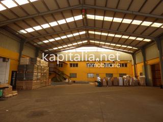 Nau industrial a Olleria (l´). Nave en venta en el polígono industrial de olleria.