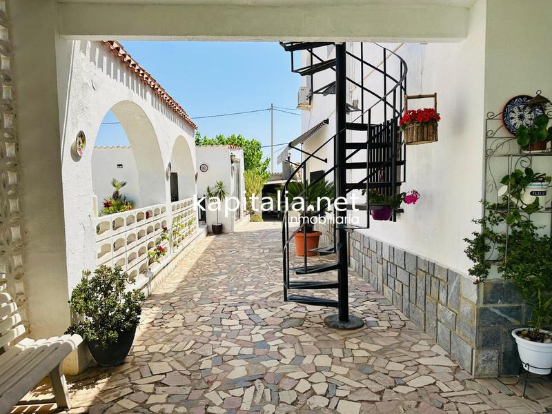 Foto 4027ae37-e08d-40f2-90f0-301d7b48bc8a. Chalet  en venta en Santa Ana Ontinyent