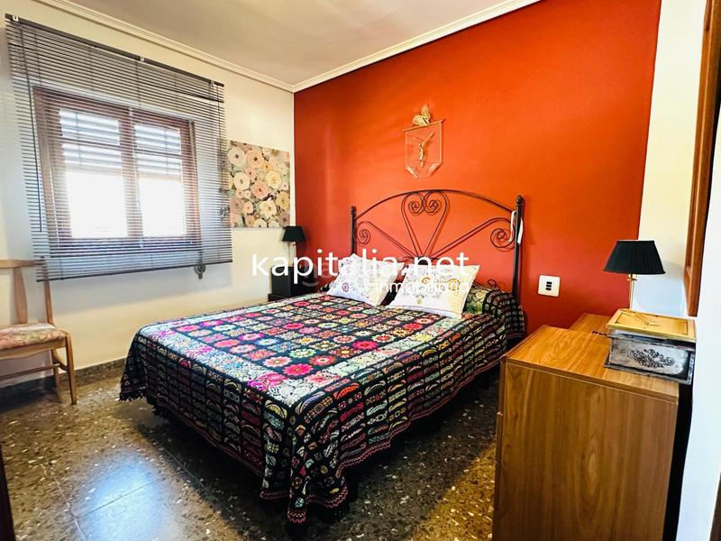 Foto 676e3b3f-6a33-4fc8-b4f0-96a778258300. Chalet  en venta en Santa Ana Ontinyent