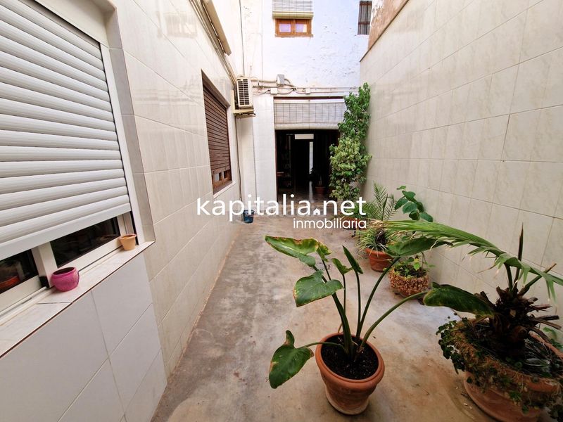 Foto ba8d6d5a-8643-42e1-a281-ba059ba529c1. Casa a Xàtiva