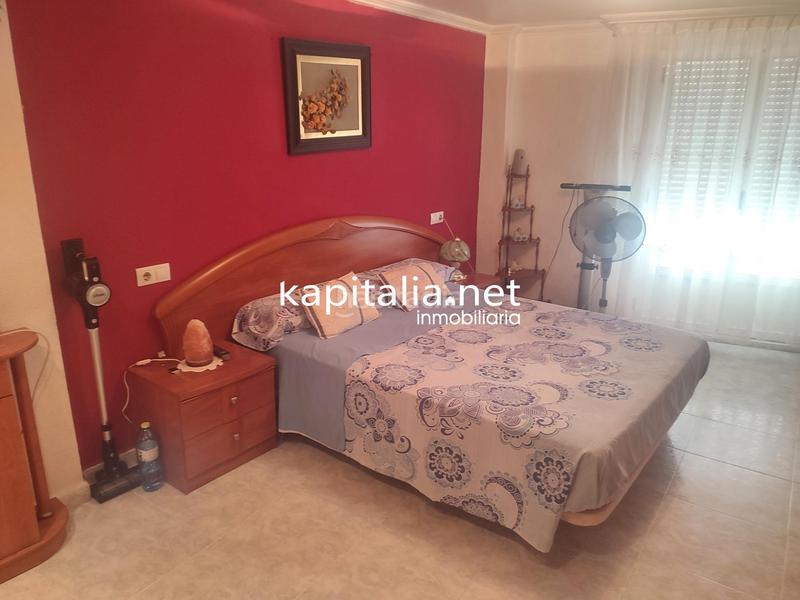 Foto 33c10755-a396-48ab-96a1-2dd2678a448c. Casa in Centro Ontinyent