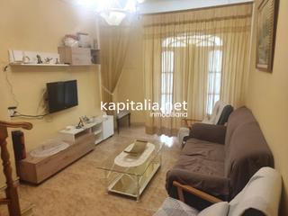 Casa a Centro. Casa a la venta en ontinyent, ubicado en la zona de san antonio
