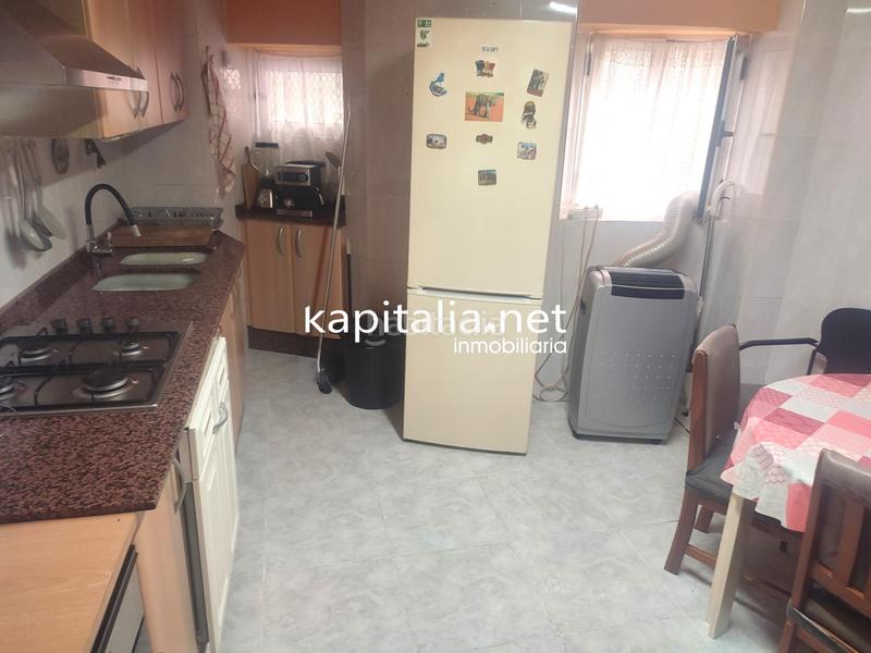 Foto dcf02aa2-8bd9-4b63-93a8-71c4f8748a5b. Casa in Centro Ontinyent