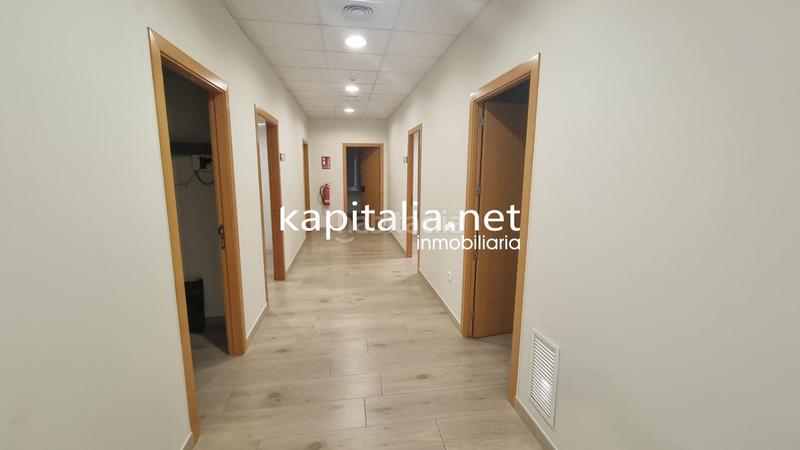 Foto e0cb816d-9966-48b2-8207-7c1ff3f35687. Lloguer local comercial a Centro Ontinyent