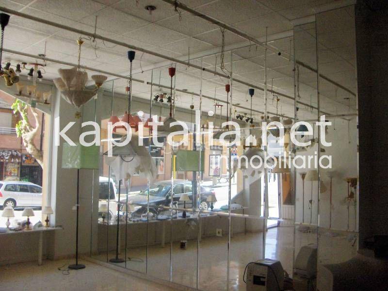 Foto 856c56e9-5551-4a71-b0b9-9947d6129449. Rent business premise in Centro Ontinyent
