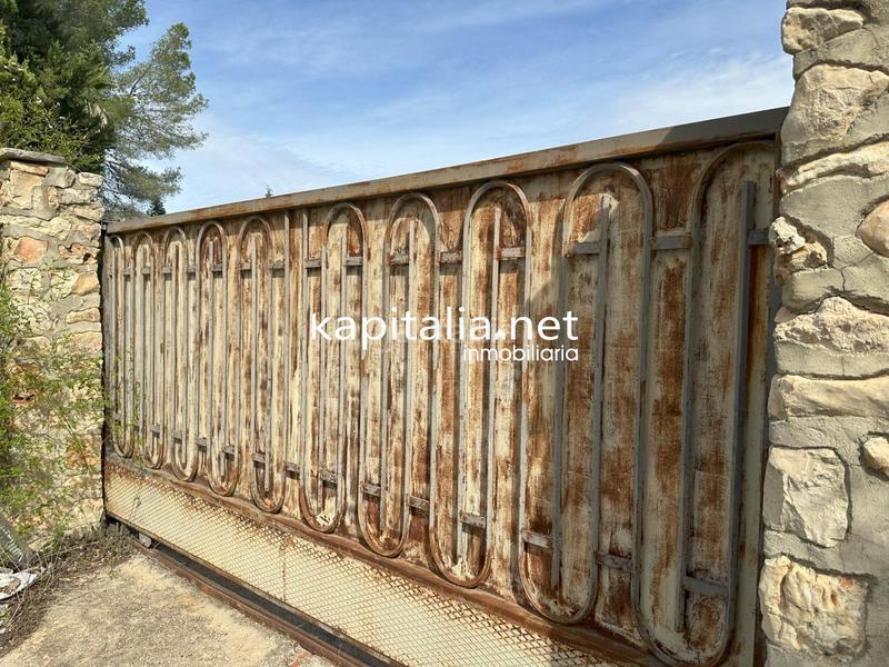 Foto 614069a0-a940-4e94-a367-e22a57879617. Residential plot in Sant Josep-Zona Hospital Ontinyent