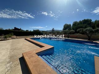 Xalet a Agullent. Chalet a la venta muy cerca de aielo de malferit