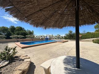 Xalet a Agullent. Chalet a la venta cerca de ontinyent
