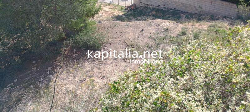 Foto 2866ea47-121f-4310-ac17-b8ccbf07fc0e. Terreno residencial terreno urbano a la venta . en Cocentaina