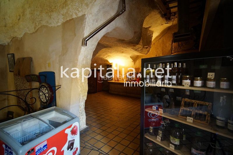 Foto 5910c0b3-0c48-418d-ace9-edebcb6cf3db. Local comercial a Bocairent