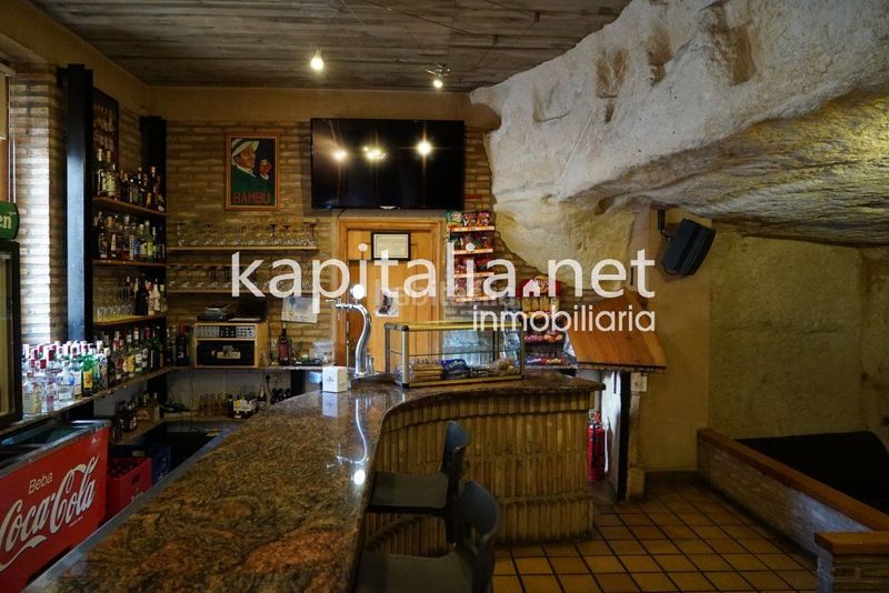 Foto c19e8489-f88e-4844-86a7-370dba4c6fff. Local comercial a Bocairent