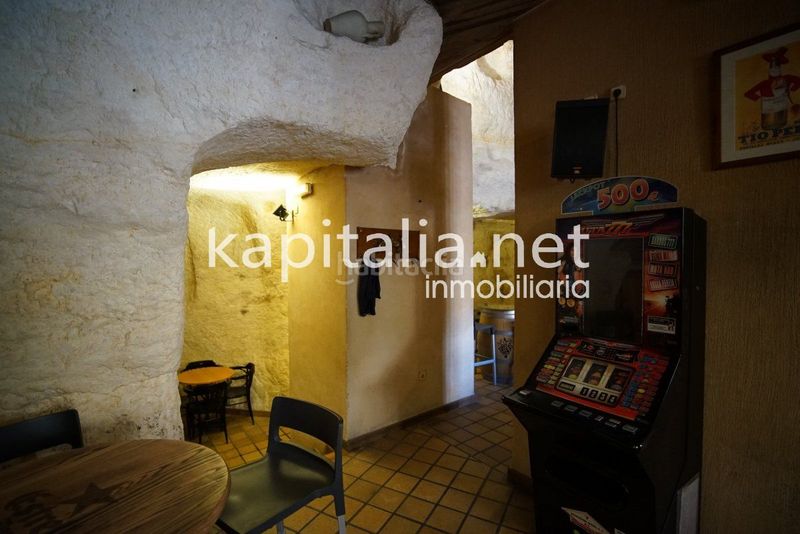 Foto e7dbb866-1ab9-4fc9-87e6-e65be627d6c2. Local comercial a Bocairent