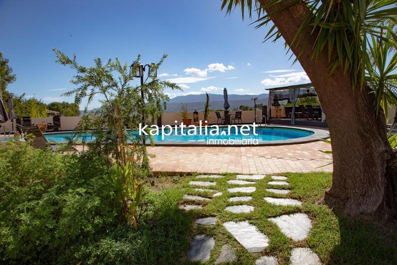 Foto d73626e0-e0e2-420f-83d6-95bcdfc8a6b8. Chalet mit heizung parking pool in Santa Ana Ontinyent