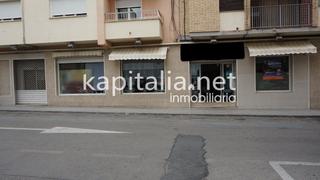 Local Comercial a Sant Josep-Zona Hospital. Local comercial para inversores, con inquilino! rentabilidad!