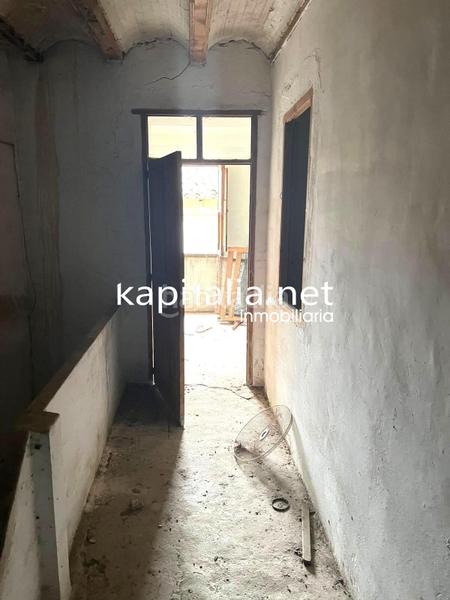 Foto 9b033226-dde6-4f0d-b1b8-ec8043405e44. Casa a Benisuera