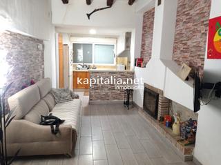 Casa a Muro de Alcoy. Interesante casa a la venta en benamermuro de alcoy
