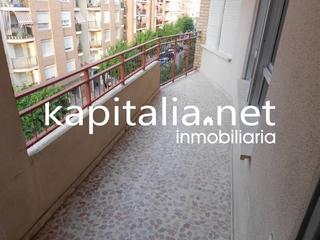 Pis a El Llombo. Piso en venta en ontinyent