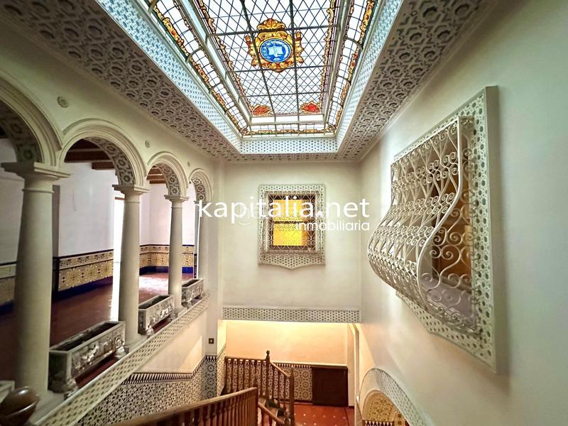 Foto b1a4a6cc-f1ee-4880-972d-766f5a8b4776. Alquiler casa gran casa en alquiler en alcoy en Eixample Alcoi