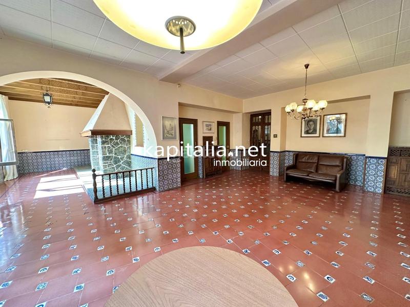 Foto d5aac4eb-f949-4b16-9322-fd90fc8e8a06. Alquiler casa gran casa en alquiler en alcoy en Eixample Alcoi