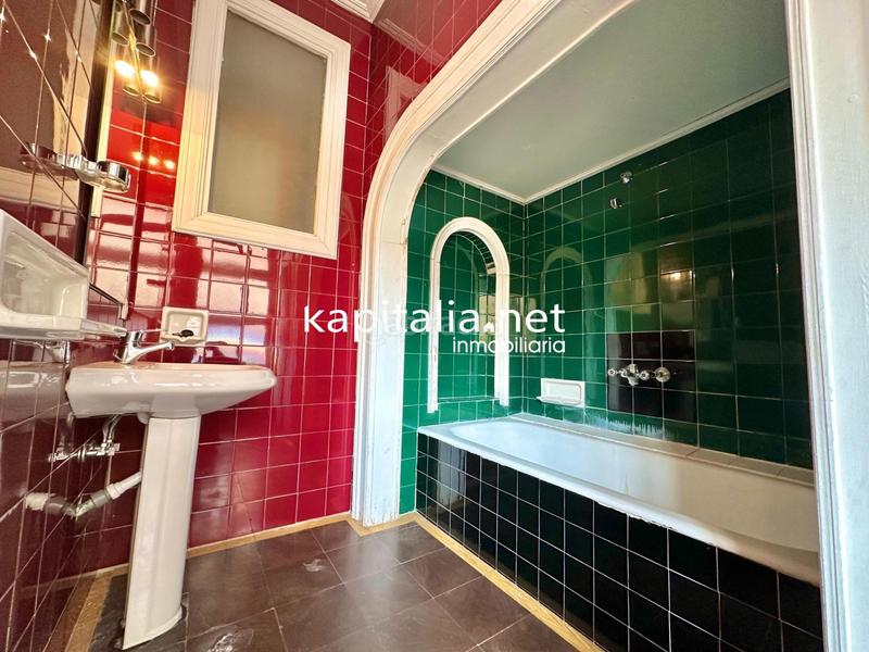 Foto b4623a21-5b2f-457b-a0db-f6b9bdb84b94. Rent house with heating parking in Eixample Alcoi