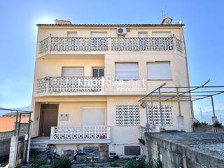 Édifice à Beniarrés. Edificio a la venta en beniarrés.