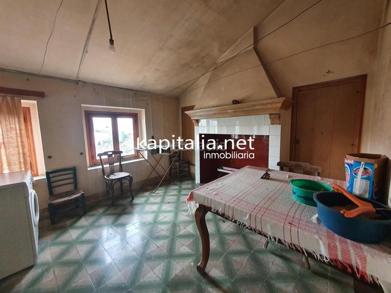 Foto 56f041b1-d468-4587-8e4a-1d7dea435bc5. Edifici a Centro Ontinyent