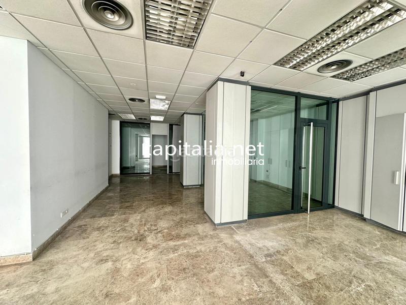 Foto 76584bab-2ab6-49b8-94ab-7108dc644aca. Affitto locale commerciale in Cocentaina