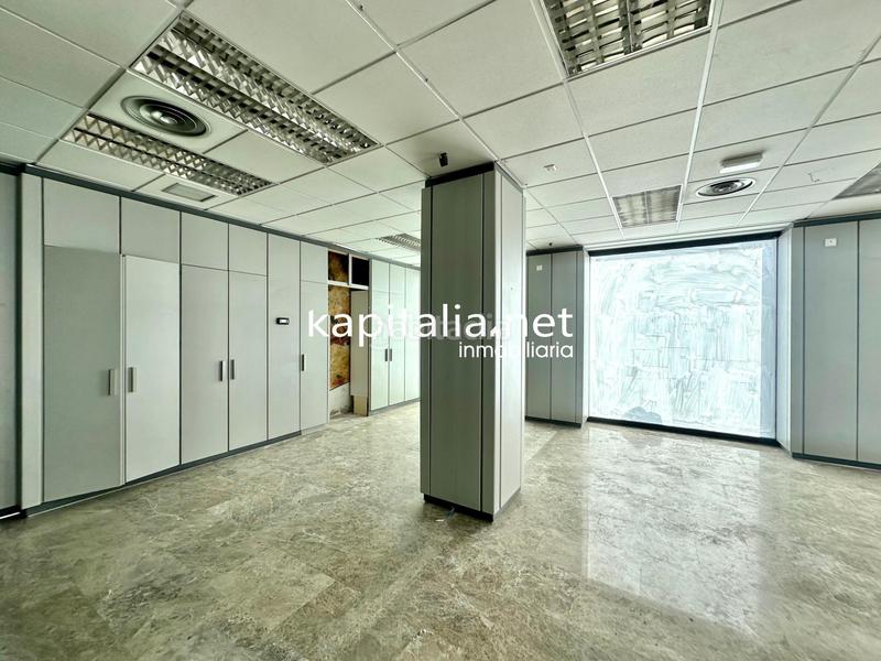 Foto a4a17c28-915f-41a4-a0f6-8be611c81f89. Affitto locale commerciale in Cocentaina