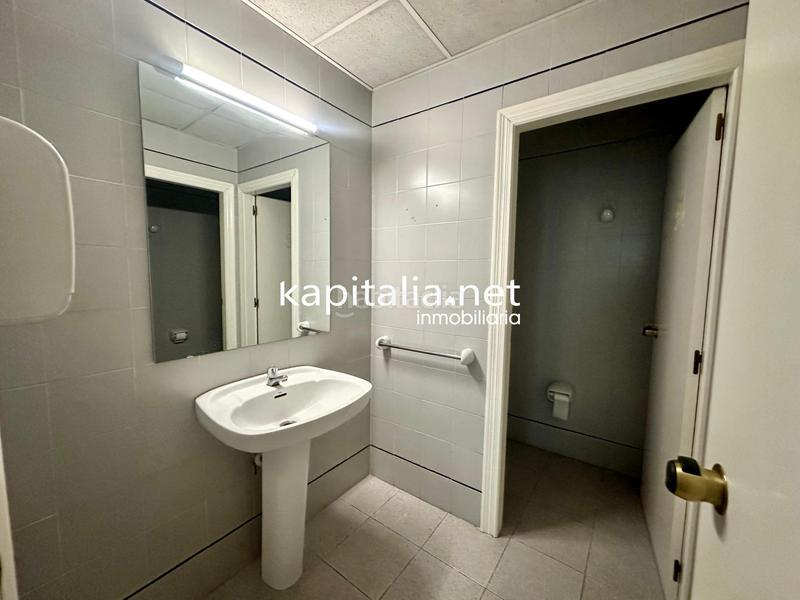 Foto d9b2bf3f-c884-4362-815f-cb2d3fcab8e3. Affitto locale commerciale in Cocentaina