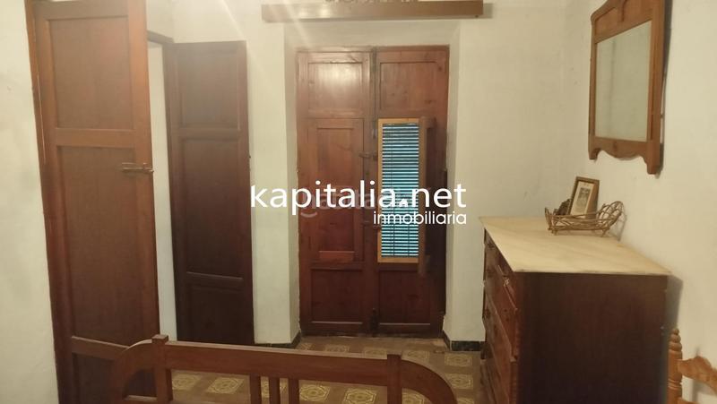 Foto f2f4ea30-f7d0-45f8-9587-73bdb1ee45e8. Masia a Bocairent