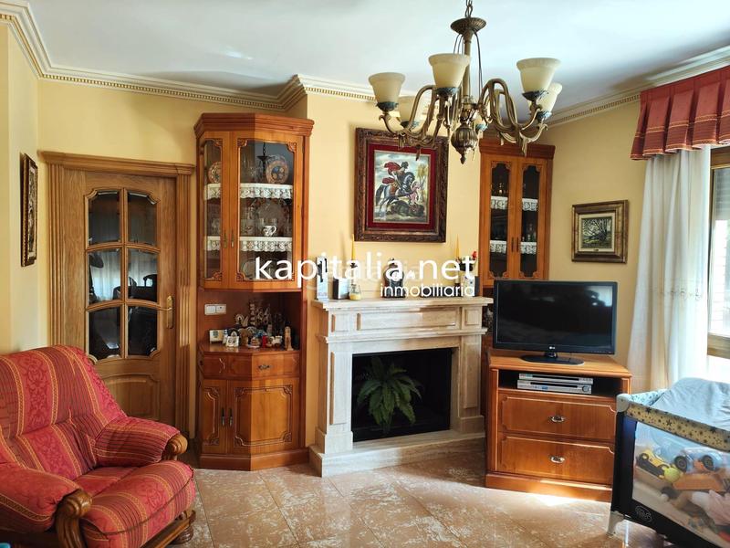 Foto 48d16c54-fc92-40f3-88f9-8e1a1b00e8f2. Chalet avec parking piscine dans Banyeres de Mariola