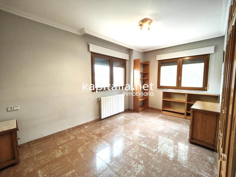 Foto c0463a4f-aa7a-4b0f-baed-7561873cdcb1. Chalet avec parking piscine dans Banyeres de Mariola