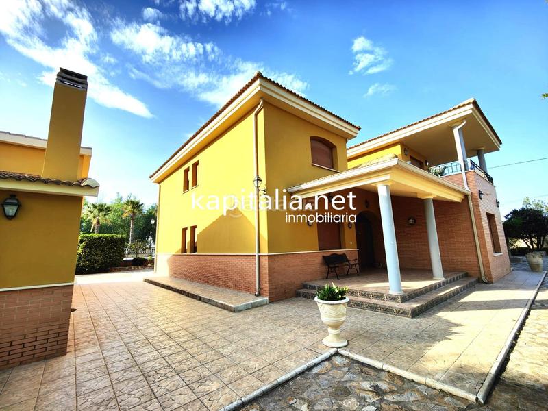 Foto d8227ae7-ab19-4489-9dd1-7530cc0c4bb0. Chalet avec parking piscine dans Banyeres de Mariola